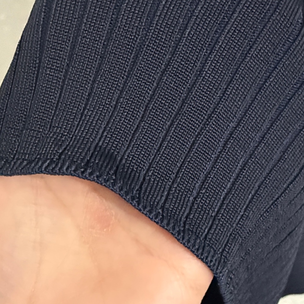 H&M Ribbed Bodycon V neck Slip Dress - Picture 6 of 6